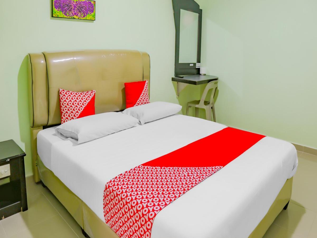 Jodoh  Oyo 90269 Hotel Indorasa 2 מראה חיצוני תמונה